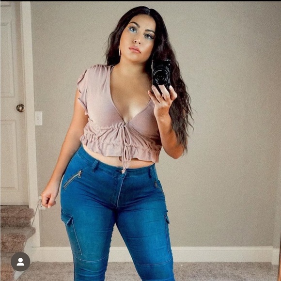 INH Kim Wig - Picture 4 of 13